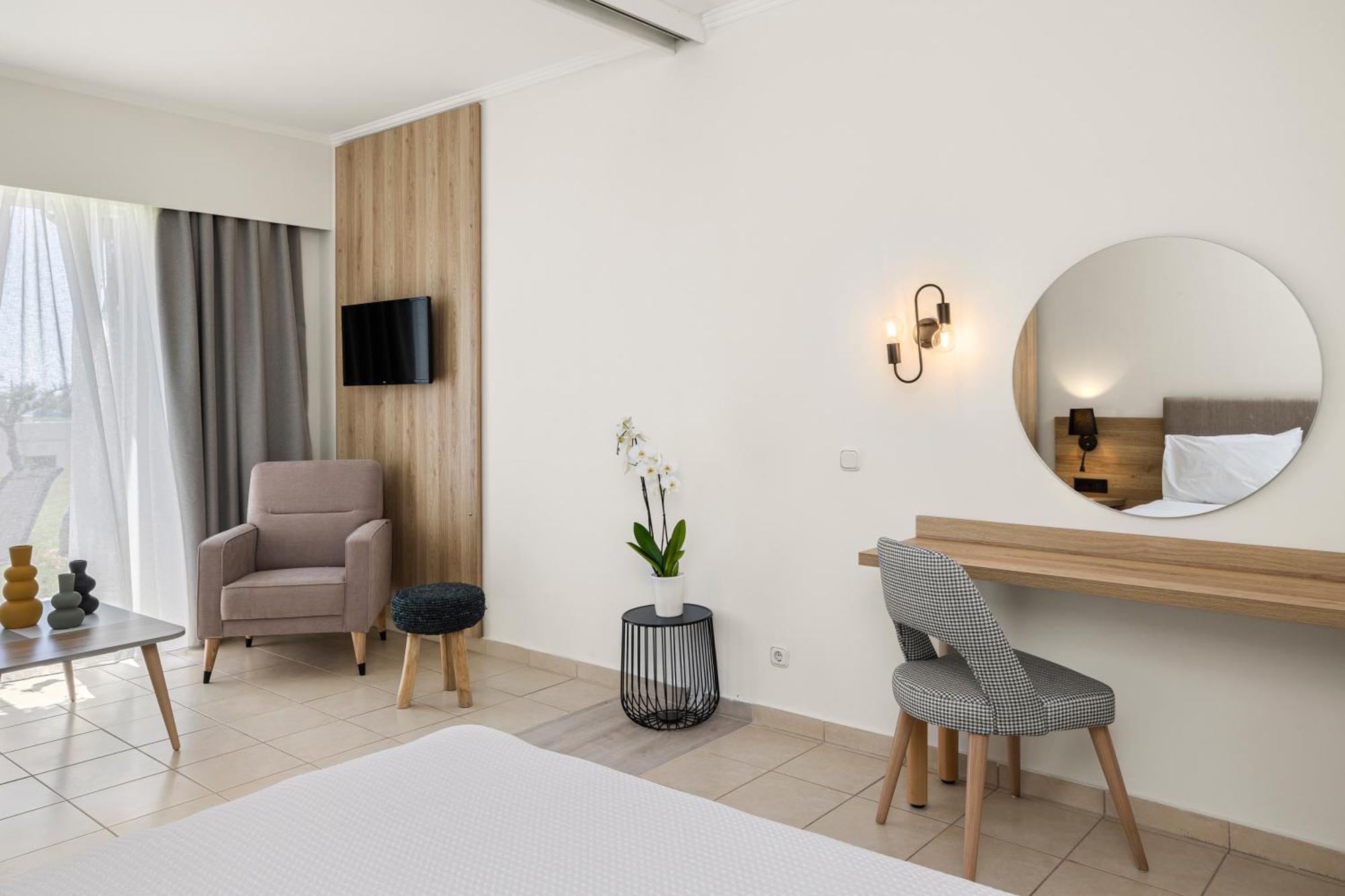 Bay Hotel 4*