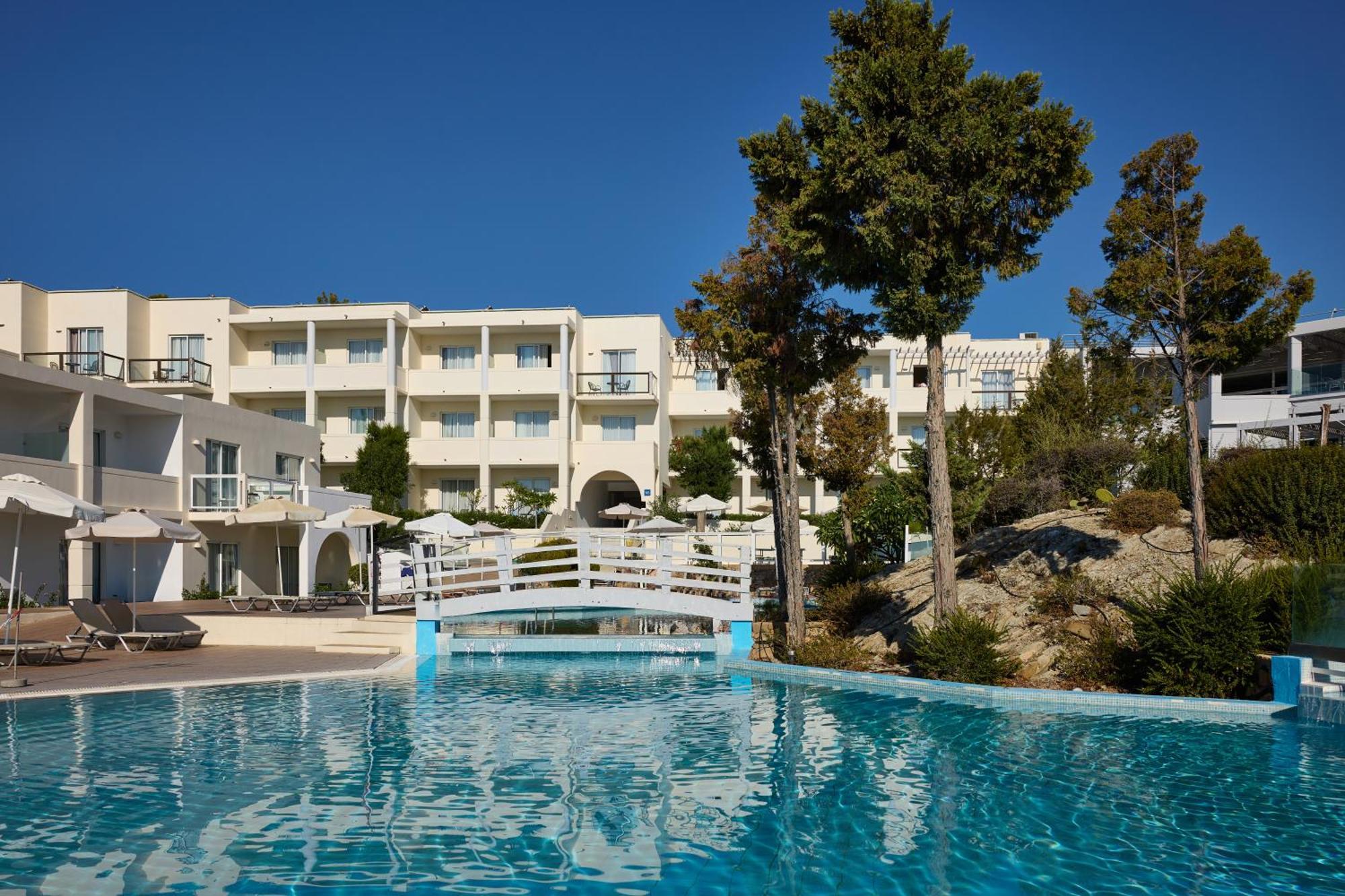 Bay Hotel Kiotari
