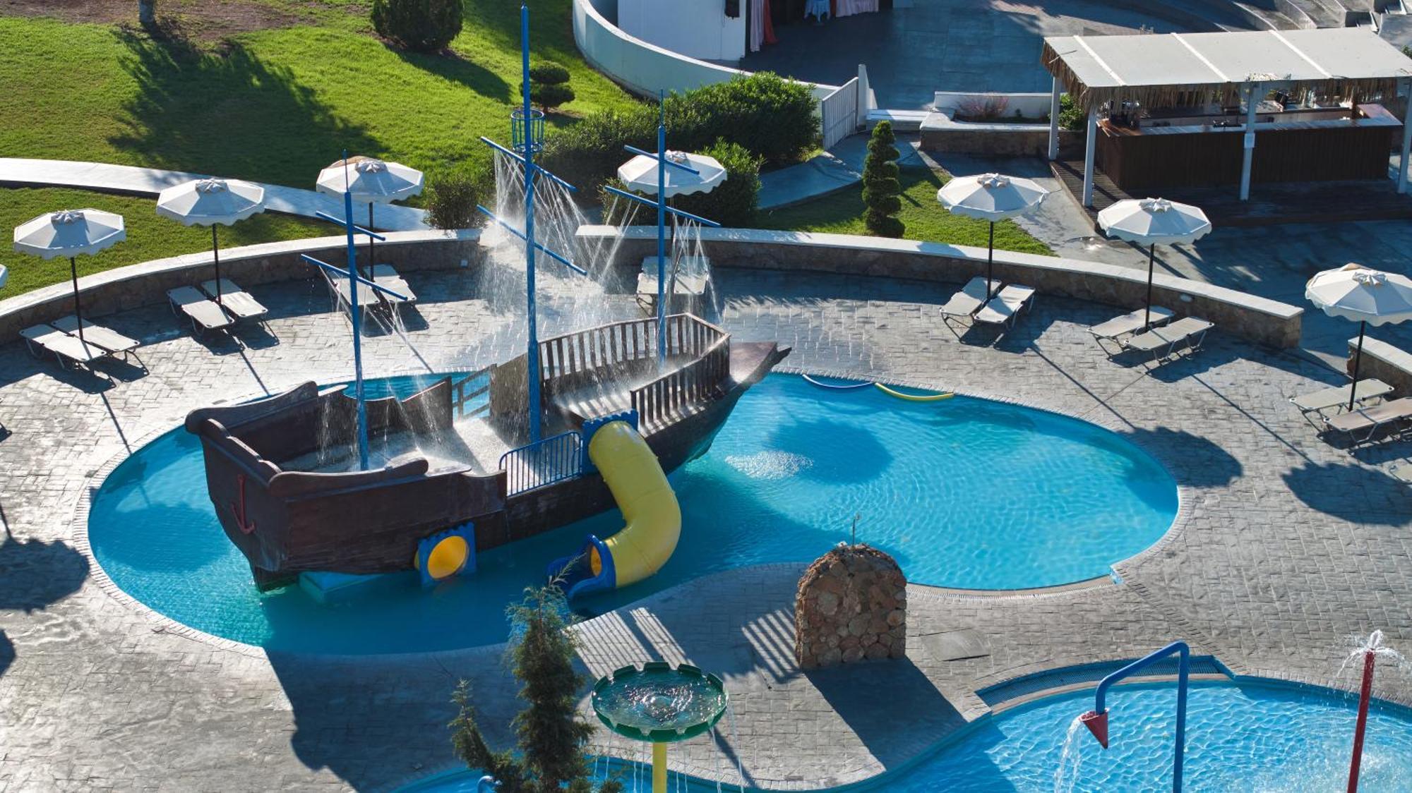 Hotel Bay 4*